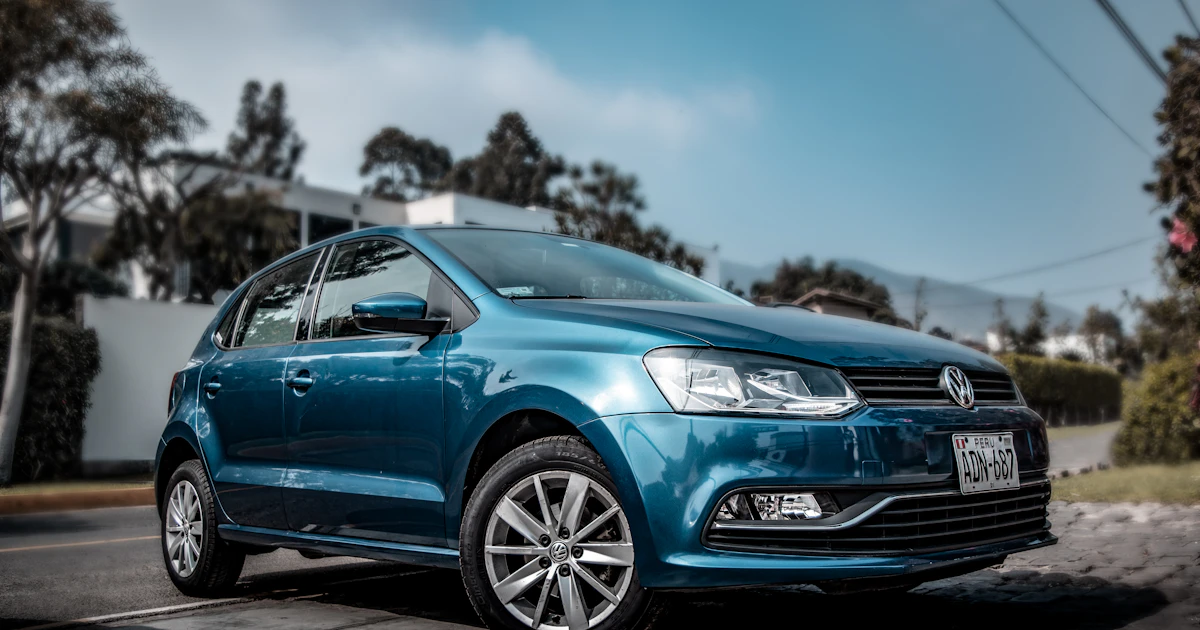 Wiper Blade Care Tips to Avoid Scratched Glass